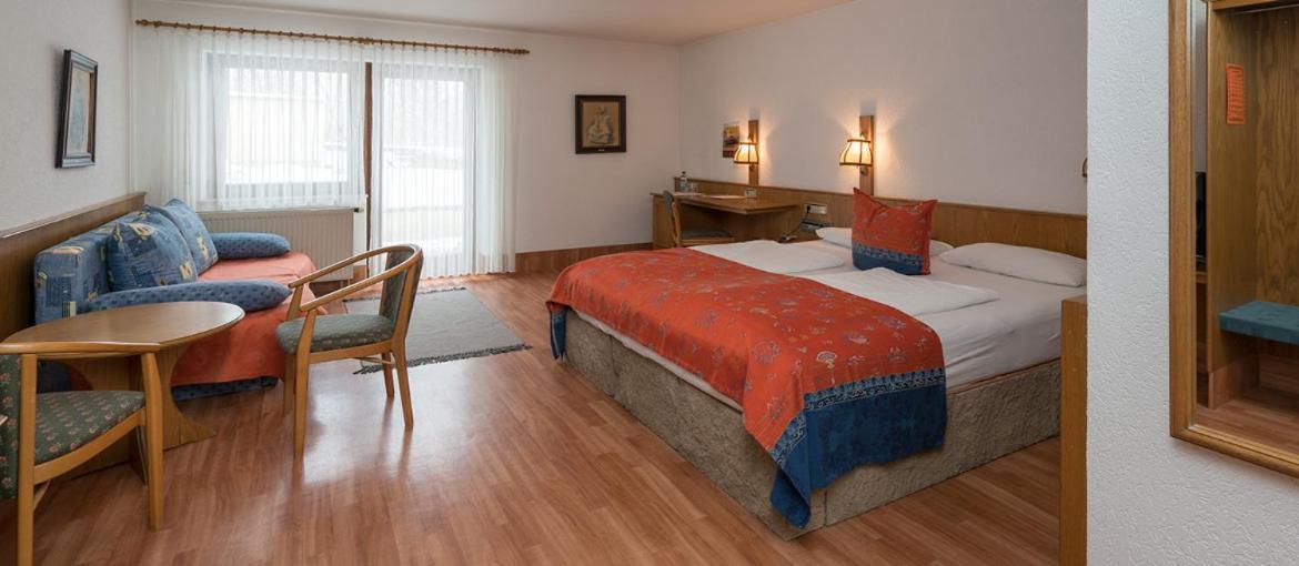 Hotel Krone Nellingen Екстер'єр фото
